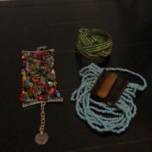 World market Brackets